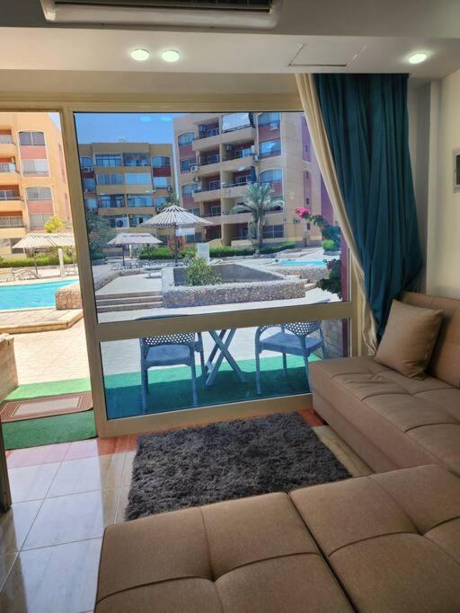 Private And Pool View Apartament Hurghada